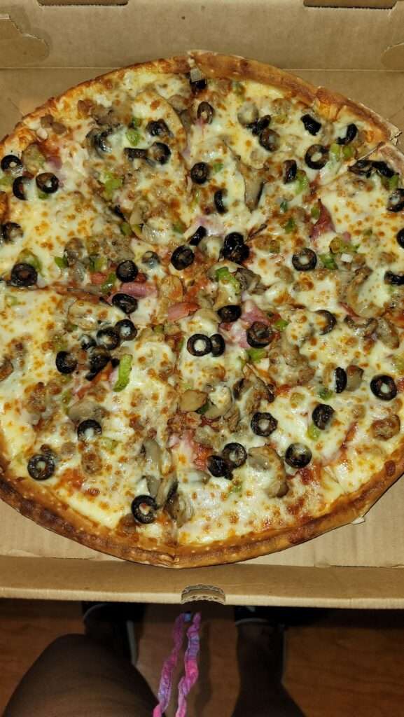 4 Pizza Pirates photo 2